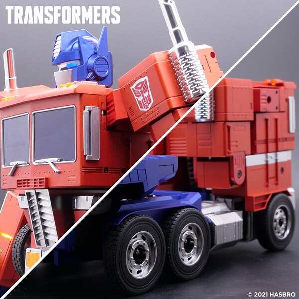 Transformers Optimus Prime Advanced Robot Official Images  (10 of 10)